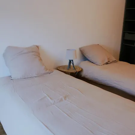 Cozy House With Garden, Comfort For 6 People Maulévrier