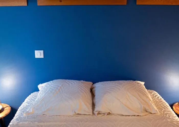 Cozy House With Garden, Comfort For 6 People Casa vacanze Maulévrier